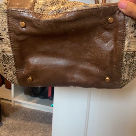 Charles David Snake skin bowling handbag - Picture 4 of 5